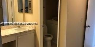 9470 Live Oak Pl Gallery 5