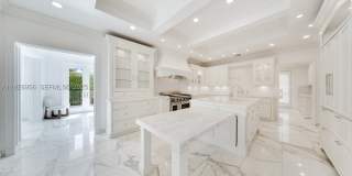 55 La Gorce Cir Gallery 17