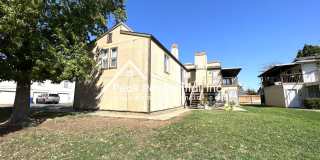 Spacious Elk Grove 3bd/2ba Triplex with Backyard Gallery 1