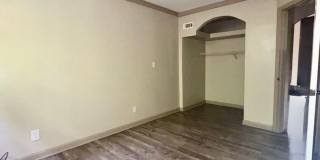 Unit A – Front Home Gallery 8