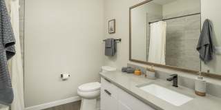 Huxley Scottsdale Gallery 24