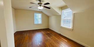 2 Bedroom 1 Bath Duplex Gallery 11