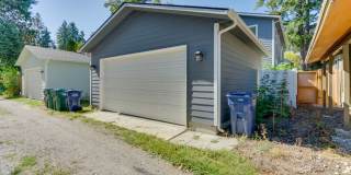 Fully Furnished beautiful Sanders Beach home Gallery 8