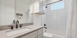 1307 Delano Street Unit 1 Gallery 13