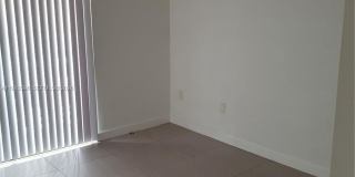 1921 SW 107th Ave Gallery 16