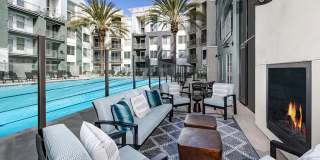 Main & Jamboree Apartments Gallery 5