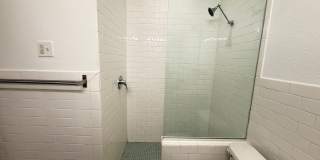 River Oaks Gallery 76