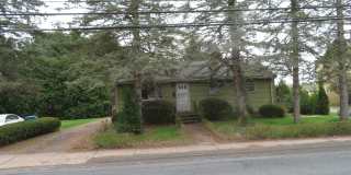 Two Bedroom Single-Family in Manchester Two Bedroom Single-Family in Manchester Gallery 1