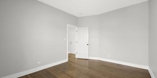 1030 E 47th St Gallery 45