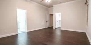 1801 Chuckwagon - You Know You want the Extra Half Bath! Gallery 6