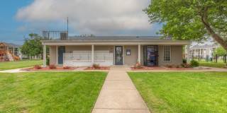 Crossings at Midtown Gallery 34