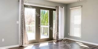 Now available!! $300.00 off first months rent! Gallery 15