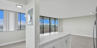 4222 Inverrary Boulevard Gallery 17