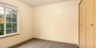 Pebble Creek Village Apartments Gallery 38