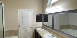 6013 Tapestry Drive Gallery 21