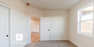 East Medford Cedar Links Living Gallery 20