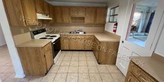 $250 OFF OF YOUR MOVE-IN FEES - 3 BEDROOM / 1 BATHROOM HOME AVAILABLE NOW WITH MOVE IN SPECIALS! Gallery 14