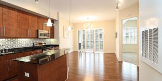 Piedmont Row Condo! Gallery 3