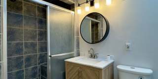 Beautiful 3Bed/2.5Bath Home in the City Gallery 22
