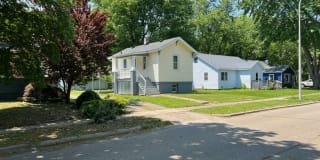 801 South Cottage Grove Avenue Gallery 1