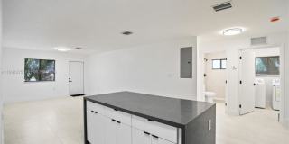 5821 NW 30th Ave Gallery 1