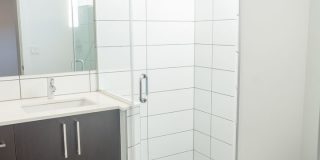 3bd/3.25ba Seattle Home Gallery 13
