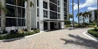 7738 Lakeside Boulevard Gallery 1