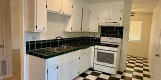3 Bed 2 Bath House with Solar! Gallery 1