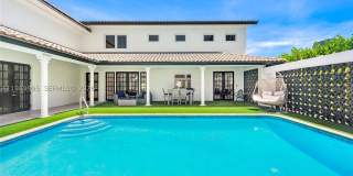 472 Sunset Dr Gallery 1