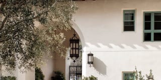 The Andalucia Gallery 7