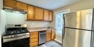 1152 West 17th St. Gallery 1