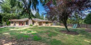 Spacious home in Lakemont Neighborhood! Gallery 23