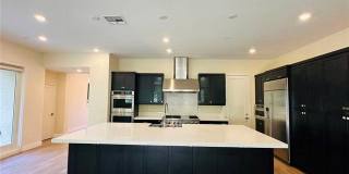 101 Pelican Lane Gallery 4