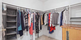 900 HICKORY Circle Gallery 21