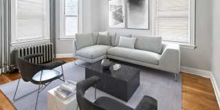 Stunning 4 bed 2 bath in beautiful Jamaica Plain Gallery 1