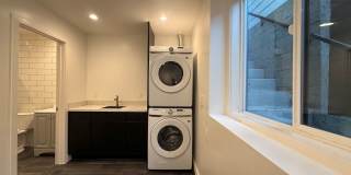 Entirely renovated studio in a highly convenient location. Gallery 4