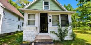 BACK-TO-SCHOOL SPECIAL — HOUSE FOR SALE! Gallery 1