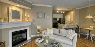 One Bedroom With Garage near Grandview Gallery 3