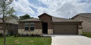 3920 Glastonbury Road Gallery 1