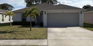 212 Alminar Avenue SE Gallery 1