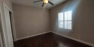 4 BEDROOM 3 BATHROOM HOME Gallery 27