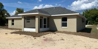 Desirable SE Ocala Neighborhood 3/2/2 *WON'T LAST* Gallery 29