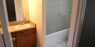 Single Level 4 bed 2 bath home Single Level 4 bed 2 bath home Gallery 16