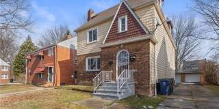 876 Eloise Drive Gallery 2