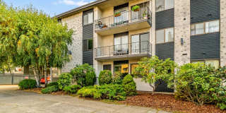 2 Bedroom 2 bath in the Heart of Ballard Gallery 28