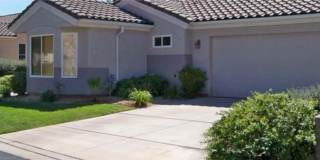 4406 Round Hill Drive Gallery 1