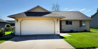 Lovely Kalispell home with a garage Gallery 1
