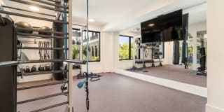 Magnolia Square Gallery 22