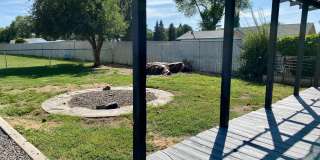 Charming 2bdrm, 1.bath house with garage, workshop space and large yard Charming 2bdrm, 1.bath house with garage, workshop space and large yard Gallery 19