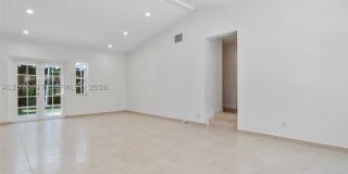 731 Sistina AV Gallery 24